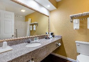 Quality Inn West Memphis I-40