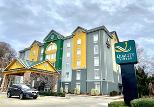 Quality Suites NYC Gateway
