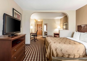 Quality Suites Paducah