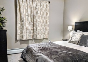 Quiet 2BR2Bath Condo Stony Plain Close to Westview Hospital w/ U/G Parking