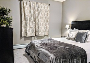 Quiet 2BR2Bath Condo Stony Plain Close to Westview Hospital w/ U/G Parking