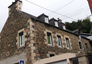 * Quiet and bright 2 steps from the beaches and shops - 2/4 people WiFi