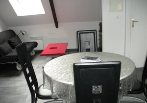 * Quiet and bright 2 steps from the beaches and shops - 2/4 people WiFi