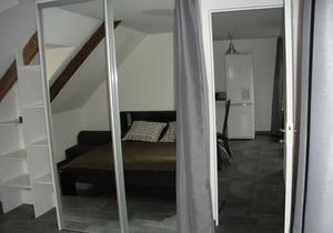 *** Quiet and bright 2 steps from the beaches and shops - 2/4 people WiFi