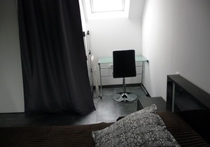 *** Quiet and bright 2 steps from the beaches and shops - 2/4 people WiFi