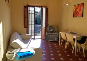 Quiet and bright apartment Oltrarno - 50sqm