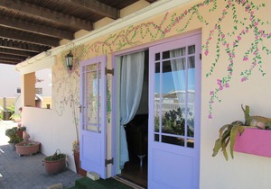 Quiet coastal apartments with sea views - spectacular sunsets