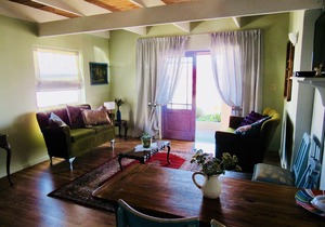 Quiet coastal apartments with sea views - spectacular sunsets