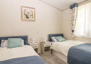 Quince 10, RINGWOOD