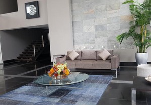 Quo Luxury Apartments