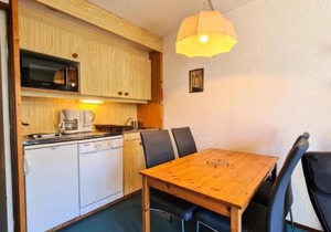 Résidence Castor - Studio confortable · Proche des pistes · Balcon MAE-7399