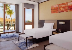 R 1656 Radisson Blu Resort Maldives