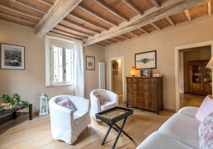 Radicondoli House