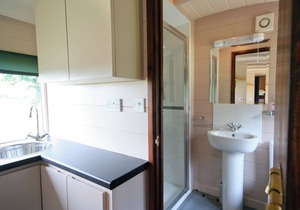 Railway Carriage One - E5337