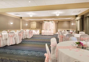 Ramada Plaza by Wyndham Portland