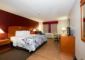 Red Roof Inn Fulton