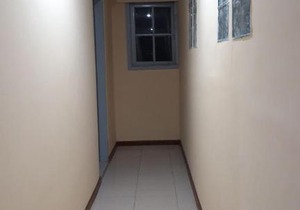 RedDoorz near Istana Plaza 2