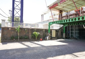 RedDoorz Near Juanda International Airport 2