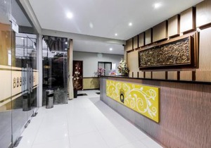 RedDoorz Plus @ Tuparev Cirebon