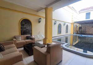 RedDoorz Syariah At Demasto Homestay Jember