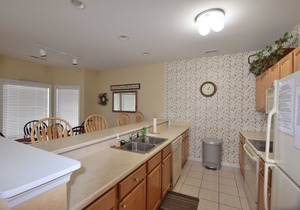 Regatta Bay: 3 Br-3 Bath -Water Front/Screened Patio -2 Pools - BOAT SLIP