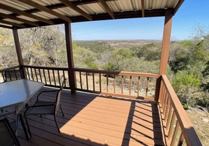 Relaxing Getaway at The Rocky Top Cabin, Pet Friendly