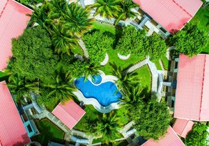 Relaxing, ground-floor apartment w/ a shared pool & pool spa in Playa del Coco