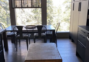 Remodeled Ski In Out Hiking & Biking