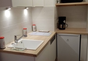 Renovated 4/6-person apartment in ST FRANCOIS LONGCHAMP, 80 m from a chairlift.