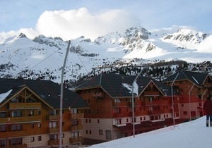 Renovated 4/6-person apartment in ST FRANCOIS LONGCHAMP, 80 m from a chairlift.