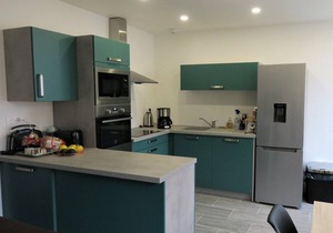 Renovated apartment with well equipped WIFI in the city center of PERROS-GUIREC