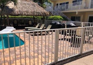 RENOVATED! Condo 1 block from the beach