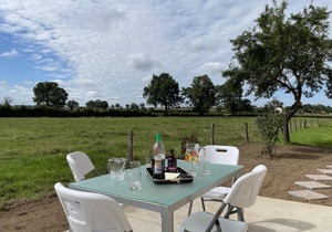 Renovated cottage with garden and BBQ, near Le PAL park