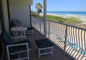 Renovated, Ocean Beach Villas Unit 201- Direct Oceanfront Condo!