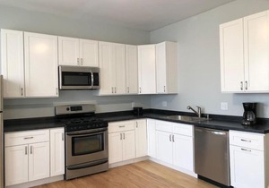 Renovated old home close to downtown and uptown!