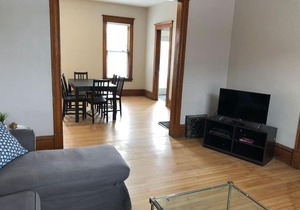Renovated old home close to downtown and uptown!
