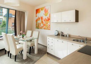 Rent like home - Szklane domy