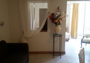 Rent St Tropez has the Guard Freinet beautiful apartment of 60m2 4PERS