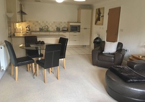 River Ground Floor Apartment - 96 Skipper way