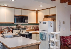 Riverbend 17 | 1 Bed, 1 Bath