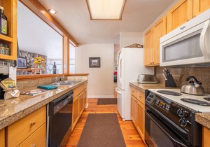 RMR: Lupine 1911 Condo in The Aspens/Wilson,WY