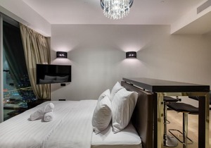 Rockmond 48 Junior Suite 10