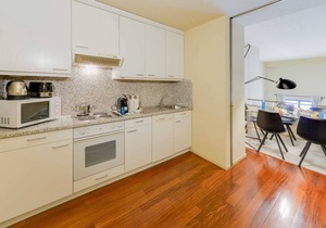 Romagnosi 2B - Two Bedroom Apartment, Sleeps 6