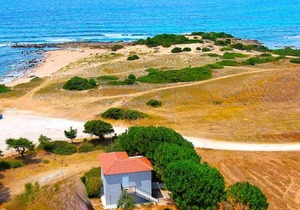 Romanos Beach Villas