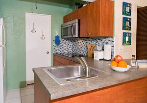 Romantic Getaway! Book Now! Amazing Views & Perfect for 2! Close to Pools