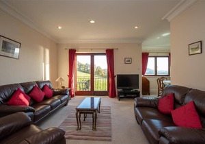 ROMNEY 22, family friendly, with a garden in Ambleside