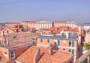 ROOFTOP360, private terrace, 5pax, 3bed, wifi