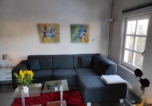 Room to rent with own entrance, living room and bathroom