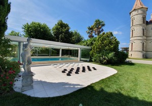 ROOMS, Bordeaux region, wine route, thermal baths, cures.