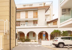 Rossella's Apartments 1